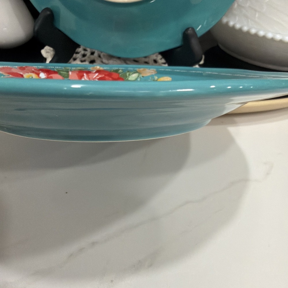 The Pioneer Woman Vintage Floral Teal Salad Plates 8.5" Set of 2 - Picture 7 of 9
